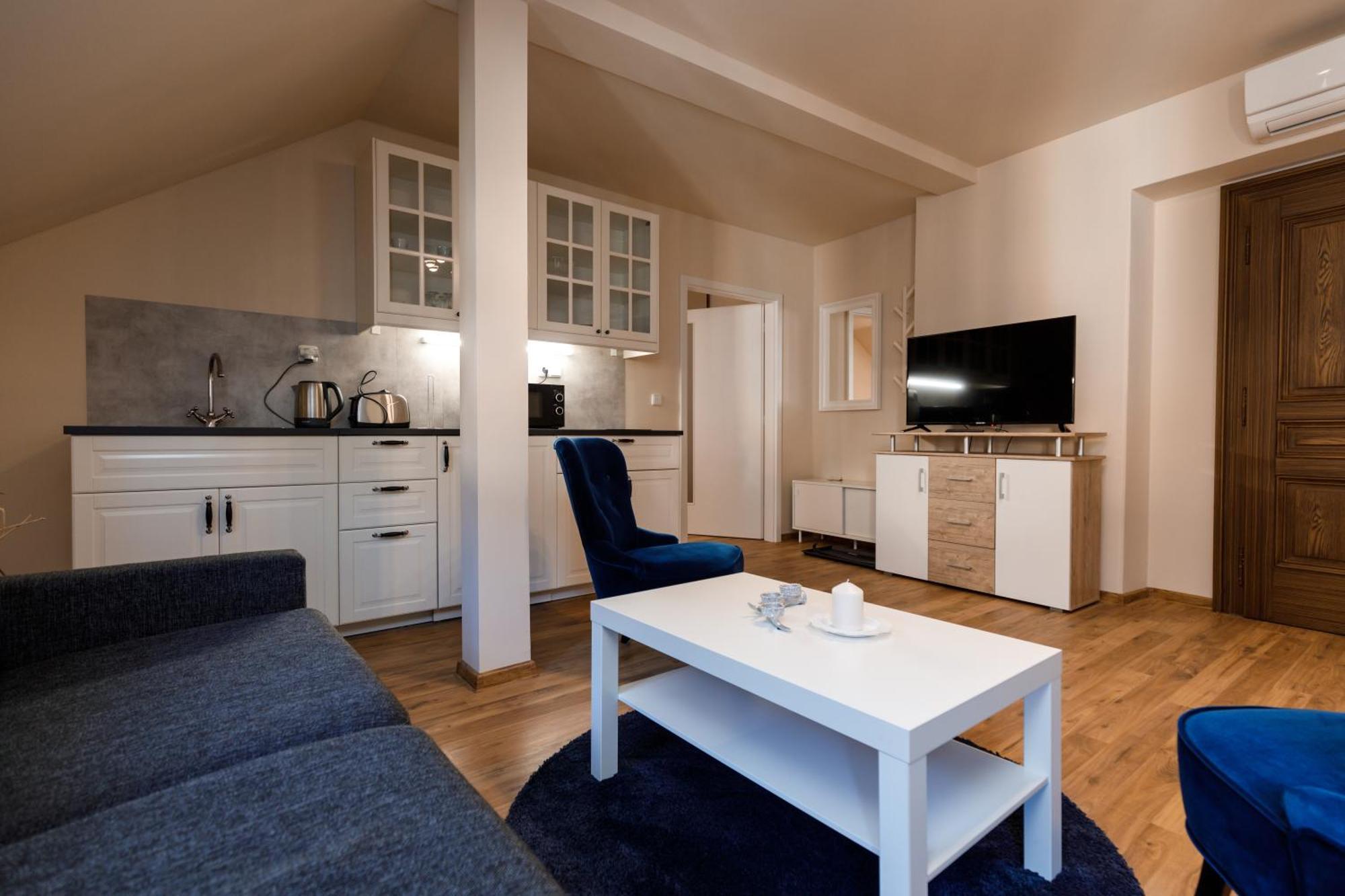 Apartments Menuet Karlovy Vary Chambre photo