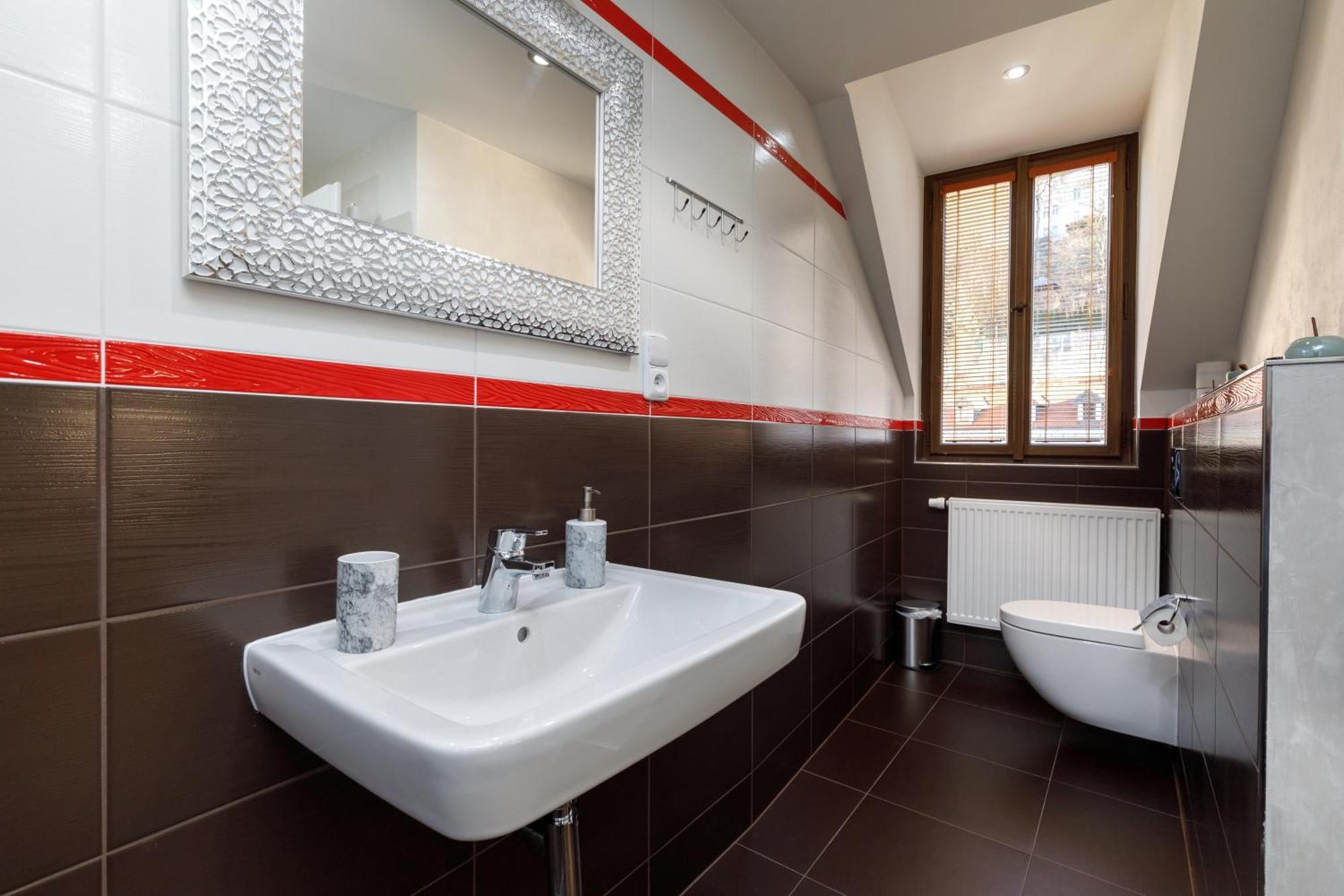 Apartments Menuet Karlovy Vary Chambre photo