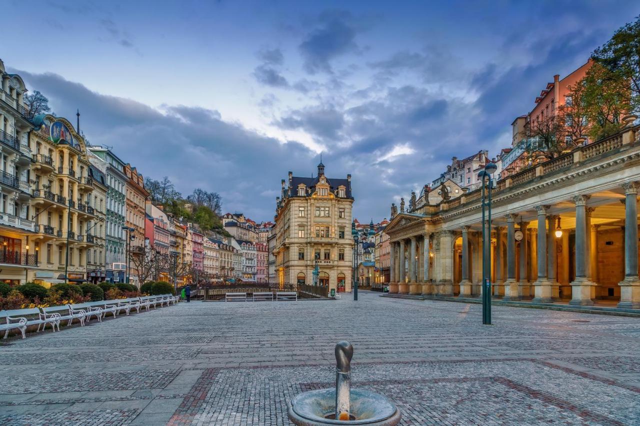 Apartments Menuet Karlovy Vary Extérieur photo